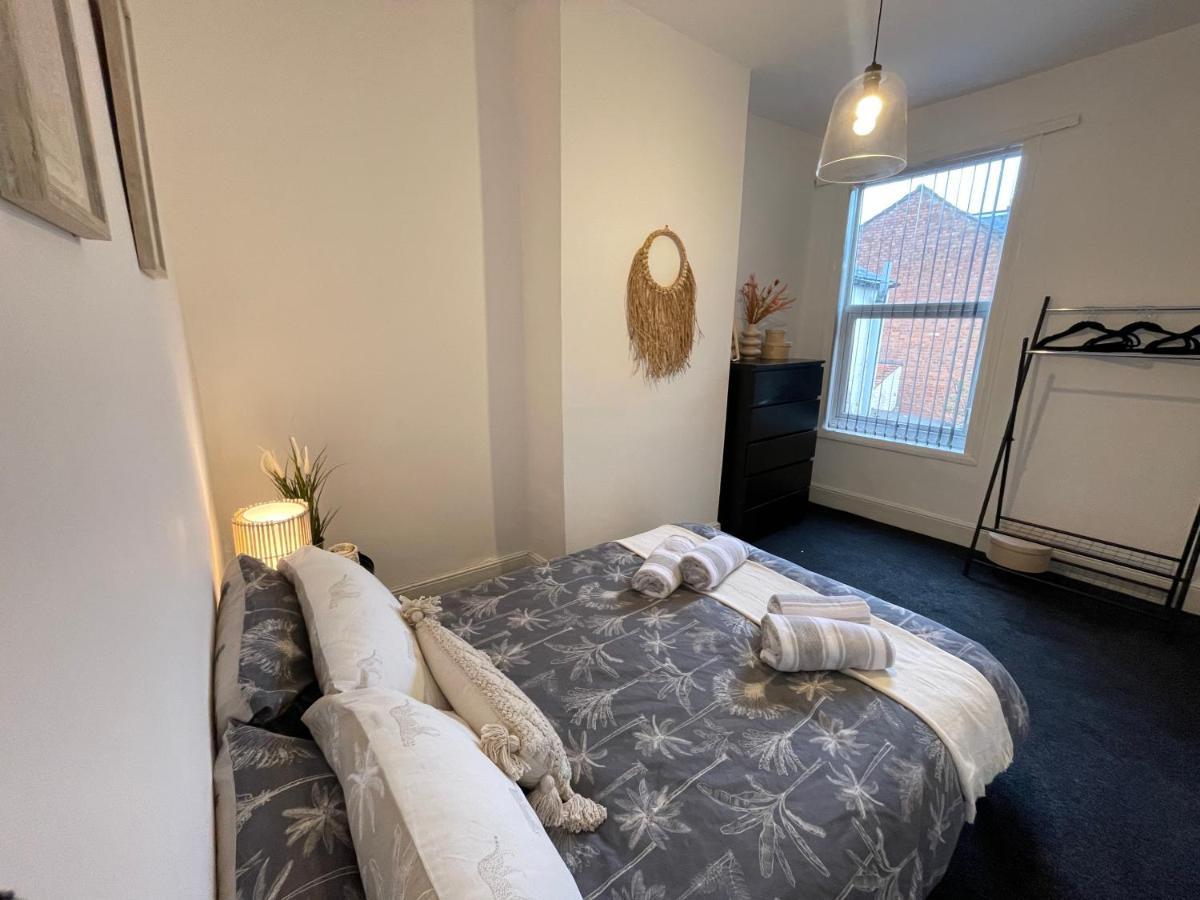 Urban 3 Bedroom Home In Kings Heath-Great Location バーミンガム エクステリア 写真